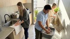 Como lavar tapete de cozinha engordurado e tirar o cheiro sem estragar o tecido