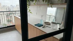 Como limpar vidros e espelhos sem riscar e sem deixar marcas