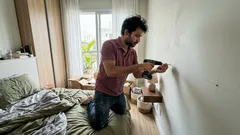 Quarto de casal pequeno: 5 escolhas que ampliam o espaço sem obra